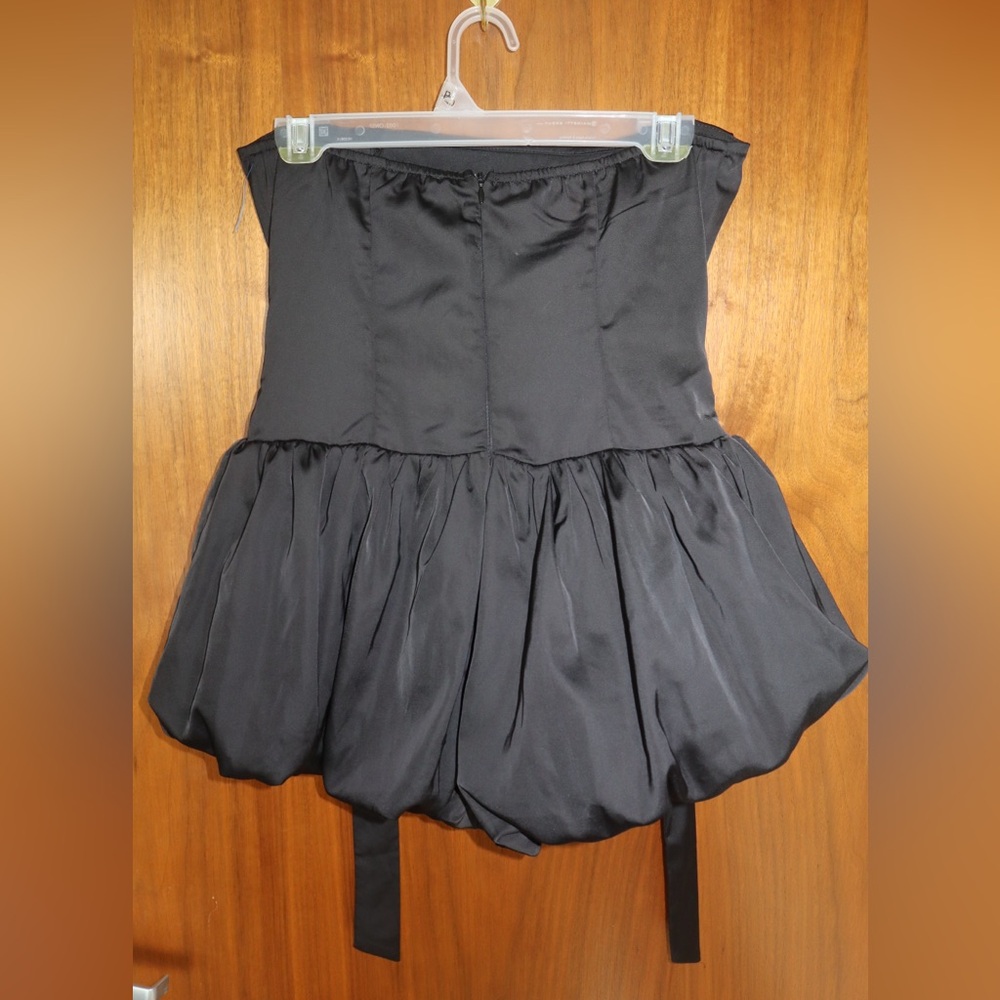 Black Halter Top - Picture 4 of 4
